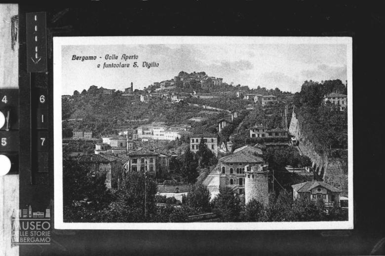 Bergamo [16]