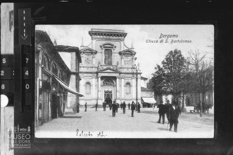 Bergamo [19]